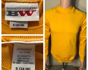 Vintage Bassett-Walker sweatshirt // blank deadstock NOS // adult size small // gold yellow // made in USA // raglan sweatshirt