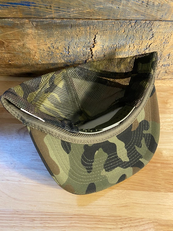 Vintage Camo Trucker hat // deadstock new old stock /… - Gem