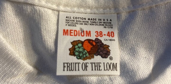Vintage Fruit of Loom T-shirt Blank Shirt // Made in USA Vintage Fruit of Loom T-shirt Blank Shirt // Made in USA