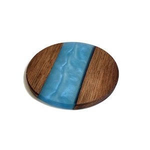 Epoxy Resin and Wood Coaster: Modern Drink Coaster