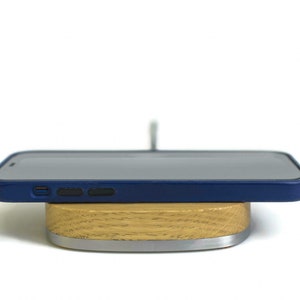 MagSafe Wireless Ladepad 15 Watt für iPhone, Samsung Galaxy, etc. Geschenk für Ihn, personalisierbar, passendes Einzugsgeschenk Bild 6