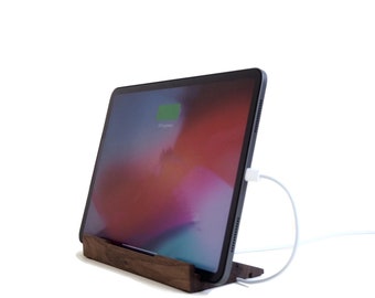 iPad dock, tablet ständer, Macbook Halterung- Tabtop stand, hergestellt in der Schweiz