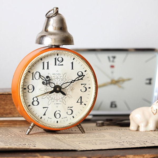 Large Retro Alarm Clock - Orange Russian Clock - USSR Vintage Clock - Wind Up Alarm Clock - Soviet Clock Jantar - Soviet Desk Clock