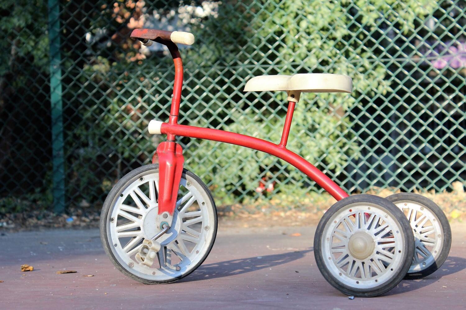 vintage childrens bikes