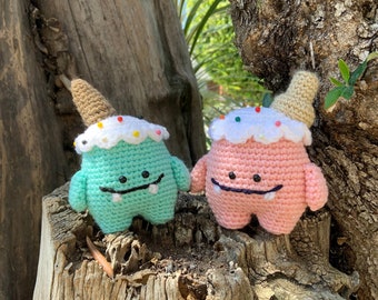 Ice Cream Monster - Pin Cushion - Yeti Doll - Yeti Amigurumi - Ice Cream Amigurumi - Desk Mate - Sewing Pins Cushion