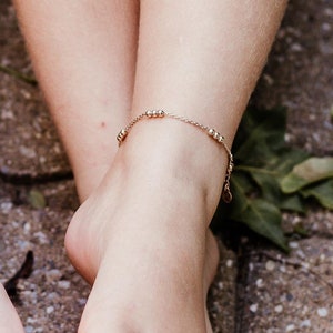 Mommy and Me Anklets Gold Mommy and Me Anklets Rose Gold Anklets Gold Anklets Matching Anklets Dainty Baby Anklet Mommy and Me Outfits Etsy