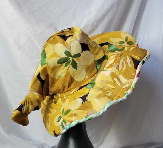 Golden Floral Witch Hat - Etsy display picture 2