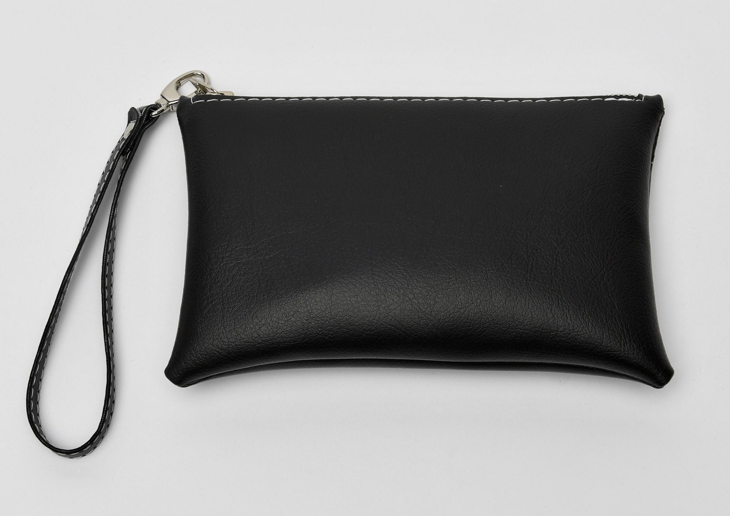 black wristlet clutch