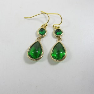 Statement Green Earrings, Forest Green Earrings, Green Wedding Jewelry, Green Earrings, Green Crystal Earrings, Green Teardrop Earrings |9