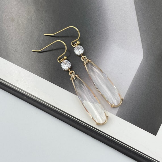 Elegant Clear Crystal Dangle Earrings Ideal for Weddings Parties and Formal Events Sparkling Teardrop Statement Jewelry 5 Etsy Canada