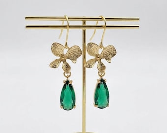 Aqua Green Crystal Earrings, Dainty Green Teardrop Earrings, Sparkly Orchid Earrings, Wedding Bridesmaid Jewelry, Statement Earrings |ST2