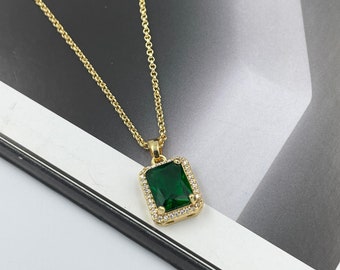 Emerald Green Charm Statement Necklace, Emerald Green Necklace, May Birthstone Necklace, Wedding Bridesmaid Necklace, Handmade |11