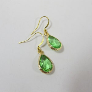 Green Teardrop Earrings, Peridot Earrings, Peridot Green Dangle Earrings, Light Green Drop Earrings, Green Wedding Bridesmaid Jewelry |8