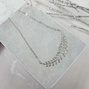 Dainty Silver Leaf Charm Necklace, Delicate Silver Charm Necklace, Silver Charm Necklace, Ginkgo Necklace, Ginkgo Leaf Pendant Necklace |2