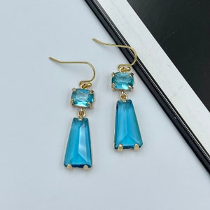Aquamarine Blue Crystal Earrings, Dainty Blue Teardrop Earrings, Sparkly Earrings, Wedding Jewelry, Bridesmaid Blue Statement Earrings |3