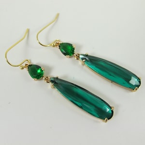 Emerald Green Crystal Statement Earrings, Emerald Green Teardrop Earrings, Sparkly Dangle Earrings, Green Wedding Jewelry, Gift for Mom |8
