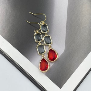 Scarlet Red and Gray Crystal Earrings, Chandelier Earrings, Red Teardrop Earrings, Gray Dangle Earrings, Wedding Crystal Earrings |9