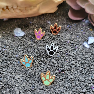 Mini Dino Print Enamel Pin dinosaur fossil raptor Tyrannosaurus trexkawaii cute lapel board filler