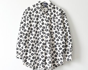 90s GAP button down shirt, vintage black & white floral blouse