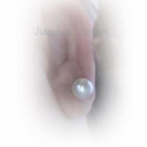 Invisible Illusion 10 mm Faux White Pearls,Round Clip On Stud, Non-Pierced Earrings,Lead,Nickel & Cadmium Free,Hypoallergenic ,Handmade Y285 image 5