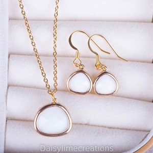 White Crystal Necklace Earrings Set/ Ladies Jewellery Set Gold Plated Necklace / Gift For her