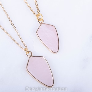 Rose Quartz Pendant Necklace Rose Quartz Chain 18K Gold Plated Ladies Necklace Gift Gemstone Necklace Rose Quartz Pendant
