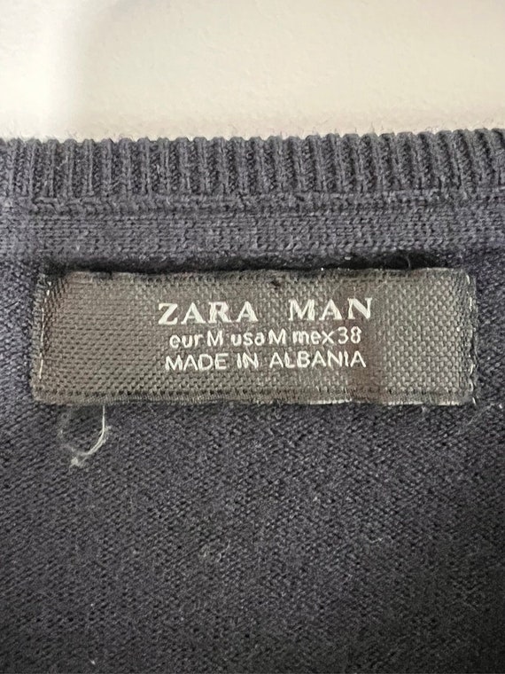Zara Man (or Unisex) V-Neck Navy 100% Wool Sweater - image 3