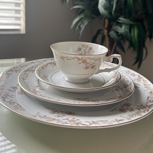 Yamato fine china - Etsy 日本