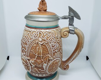 Homenagem ao Velho Oeste Avon Stein Made in Brazil Colecionável Único Cowboy Native Tema Beer Stein