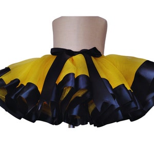 Yellow tutu skirt. Baby girl tutu skirt.  Baby dress.  Toddler tutu skirt.  Toddler dress.  Girl tutu skirt.  Girls outfit.  Gift. Birthday