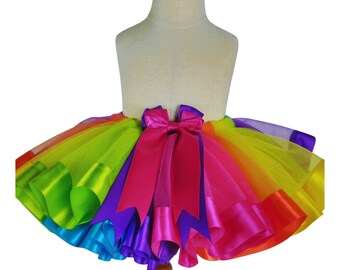 Rainbow Color Tutu.  Baby girl tutu. Rainbow tutu. Birthday tutu outfit. tutus for girls. Toddler tutu skirt. Birthday Party Dress. Costume.