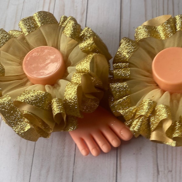 Gold glitter tutu socks. Ankle tutu socks. Baby tutu socks. Toddler tutu socks.  Girls tutu socks.  Detachable tutu. Ruffle socks. Ribbon