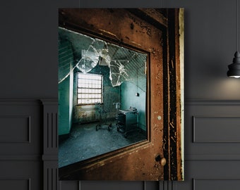 Asylum Room, Urban Exploration Fine Art Photography, Verlassene Urbex Dystopie Fotografie, Georgia Urban Decay Fine Art Print