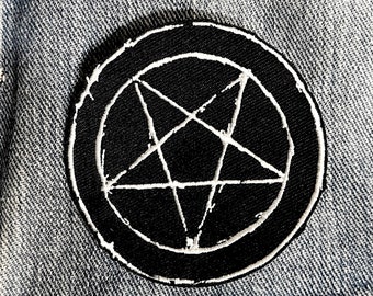pentacle, pentagram, pentacle patch, occult patch, witchcraft patch, pentacle badge, occult badge, embroidered patch, small patch, witch