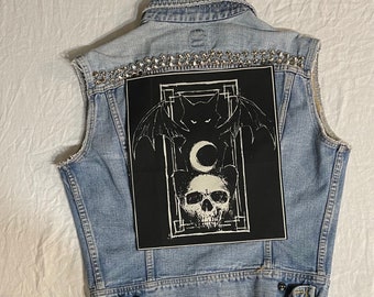 Mina Dark Familiar, back patch, cat patch, canvas back patch, cloth, canvas, patch, punk, patch, diy, bat cat, evil cat, black cat, goth
