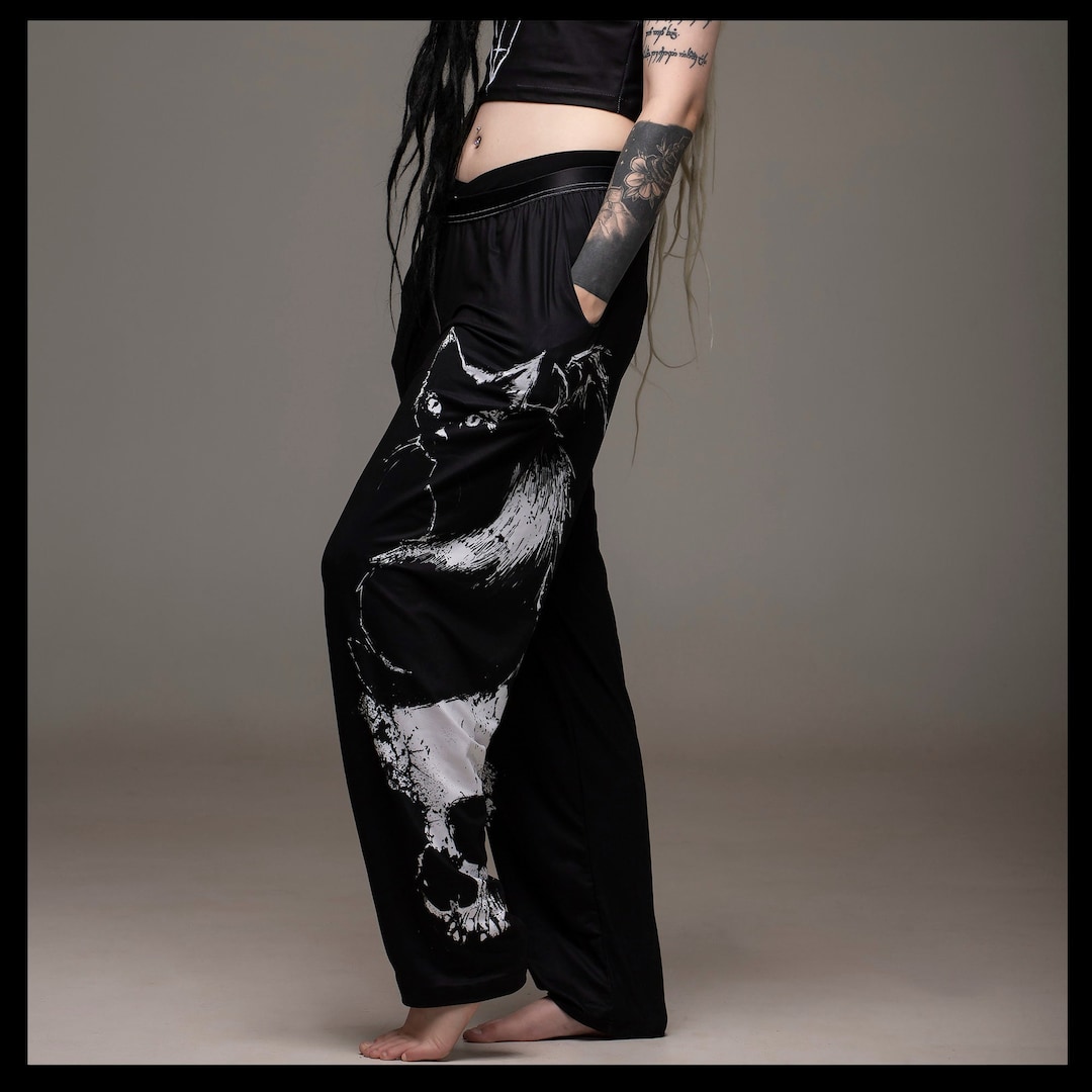 Mina Dark Thoughts, Comfy Pants, Cat, Black Cat, Cats, Bat Cat, Vampire ...