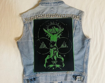 green worship back patch, occult back patch, back patch, gothic patch, goth, punk patch, cloth patch, witchcraft, diy, canvas back patch