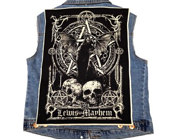 Mina, Witchcraft 2.0, RYGGTYP, kanvastygmärke, bomullstygmärke, tygtygmärke, punktygmärke, DIY, tygtygmärke, stridsväst, fladdermuskatt, svart katt