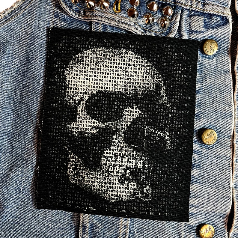 Binärer Totenkopf Aufnäher, Patch, Code, Schädel Aufnäher, Cyber, Cyber Punk, Cyber Goth, DIY, Punk Patch, Schädel, Patches, Leinwand Bild 6