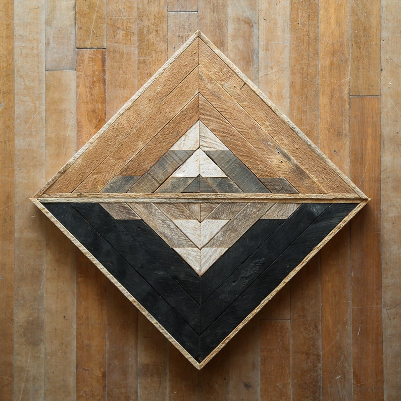A closer look at Reclaimed Wood Loft Wall Decor