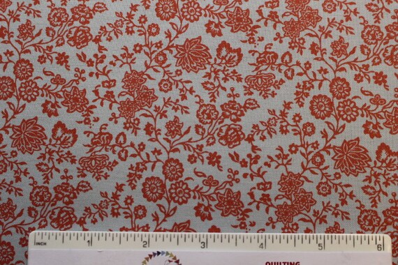 Grey 100/% Cotton Patchwork Fabric Liberty The Summerhouse Collection Pink