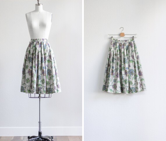 50s Skirt . Full Skirt . Vintage Skirt . Floral Pl
