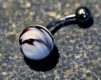 Bauchnabel-Piercing Hula Pearl "White Marble Pebble" - Piercing Schmuckstück aus Glas und Titan