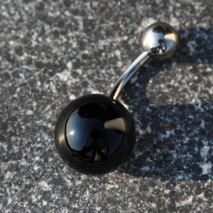 Bauchnabel-Piercing Hula Pearl Black Lava Piercing Schmuckstück aus Glas und Titan Bild 1