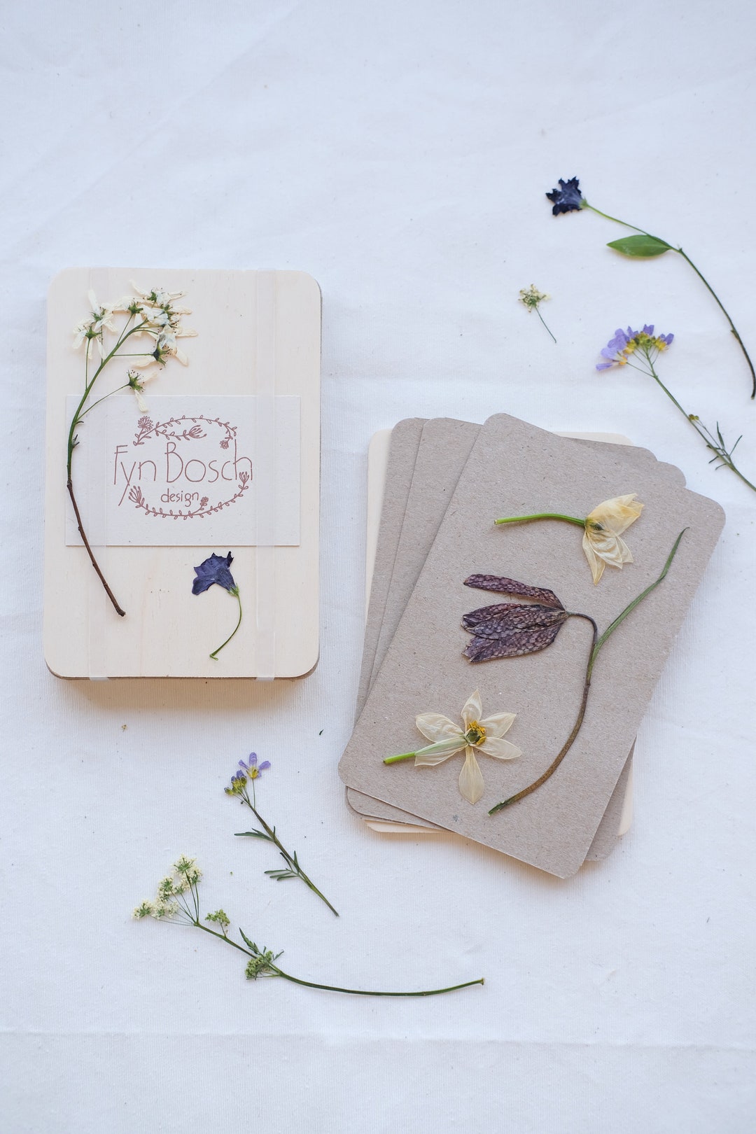 A6 Portable Pressed Flower DIY Kit, Natural Botanical Dried Flowers