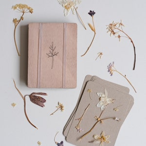 A6 Portable Pressed Flower DIY Kit, Natural Botanical Dried Flowers, Nature lover gift, Kids Craft hobby press, Garden memories, Mini Plants