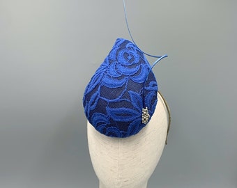 Navy blue hat, ascot, statement, percher