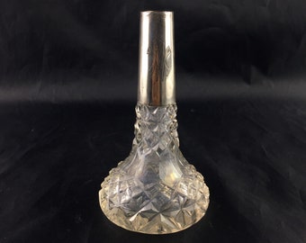 Vase ancien en cristal Franz Mosgau : col en argent sterling, verre taillé en allemand