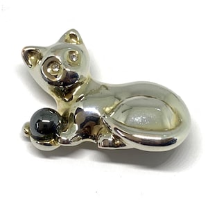 Vintage 80s Kitten Brooch: Silver Tone Cat with Diamante Eyes