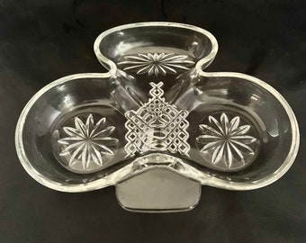 Vintage Glasschale, Kleeblattschale, irische Schale, Snackschale, irisches Glas, Schmuckschale, Haus und Wohnen, Küche und Esszimmer, Servierschalen